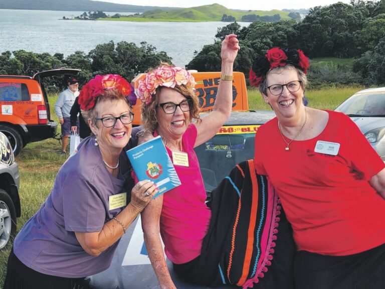 La Cucaracha made a killing!